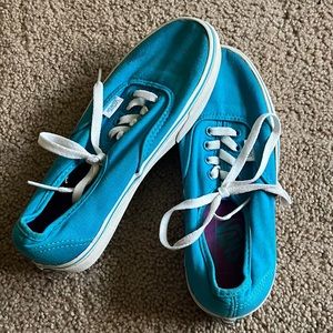 Vans Blue size (5/mens) (6.5/women’s)